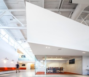 Cossette V7 Toronto offices by Luc Bouliane Architect (Source: Scott Norsworthy)