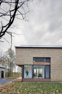 KL House in North Hatley, Québec by Bourgeois / Lechasseur Architects