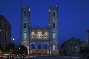 The illumination of the Basilique in Montréal by Eclairage Public (since October 2014, Ombrages and Eclairage Public have merged together). Photo: Sébastien Racicot