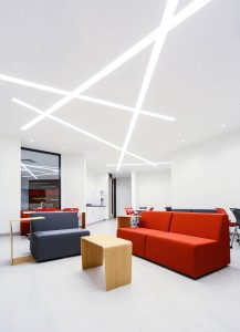 McGill's Faculty of Dentistry lighting in Montréal by LumiGroup