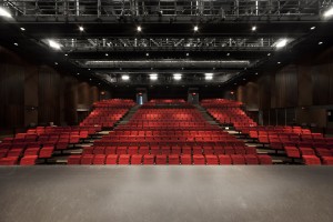 Mont-Laurier multifunctional theater by FABG Architects